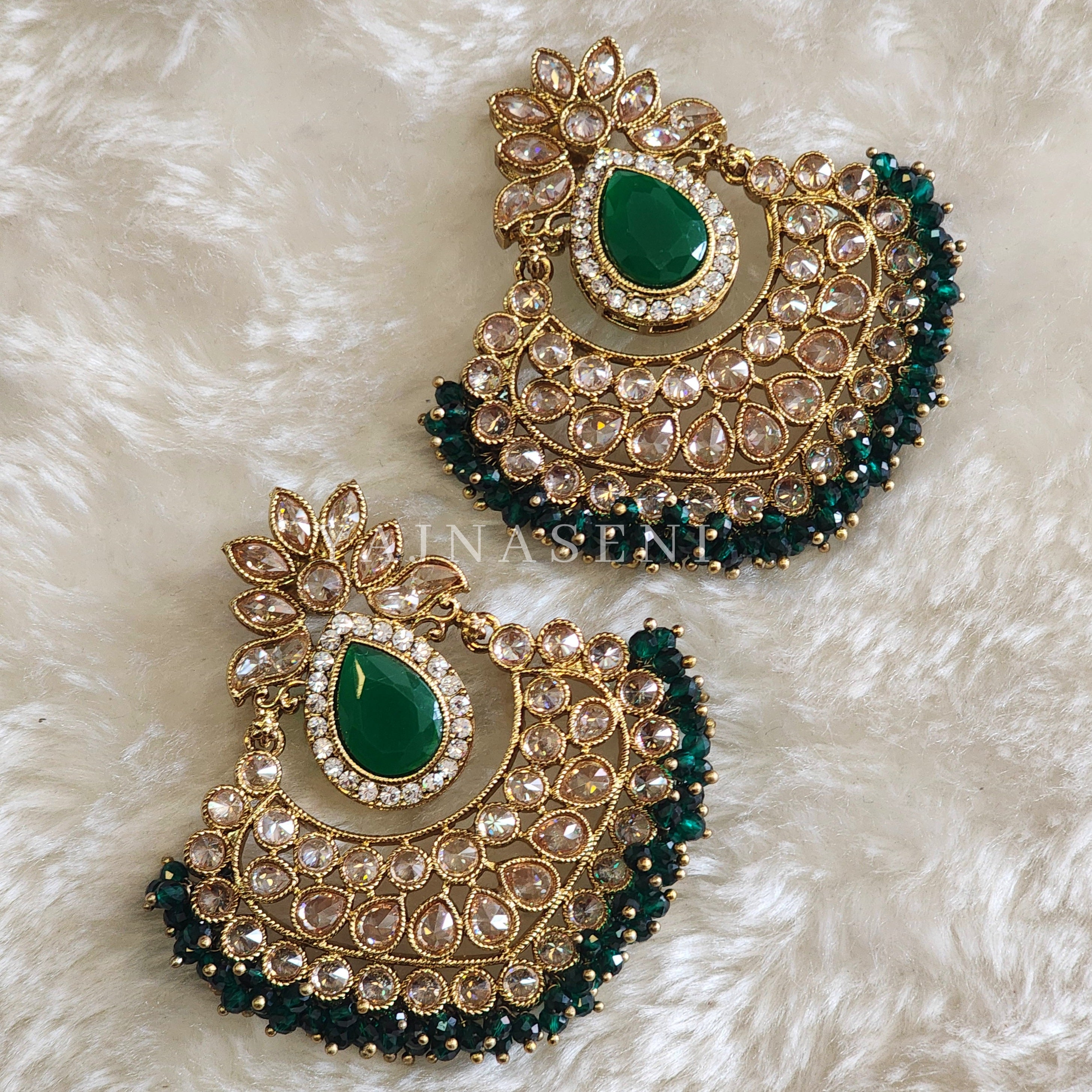 NIVETHA earrings - Dark Green