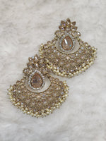 Load image into Gallery viewer, NIVETHA earrings - Champagne
