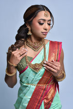 Load image into Gallery viewer, Hipchain - KAMINI (Rani x Green)
