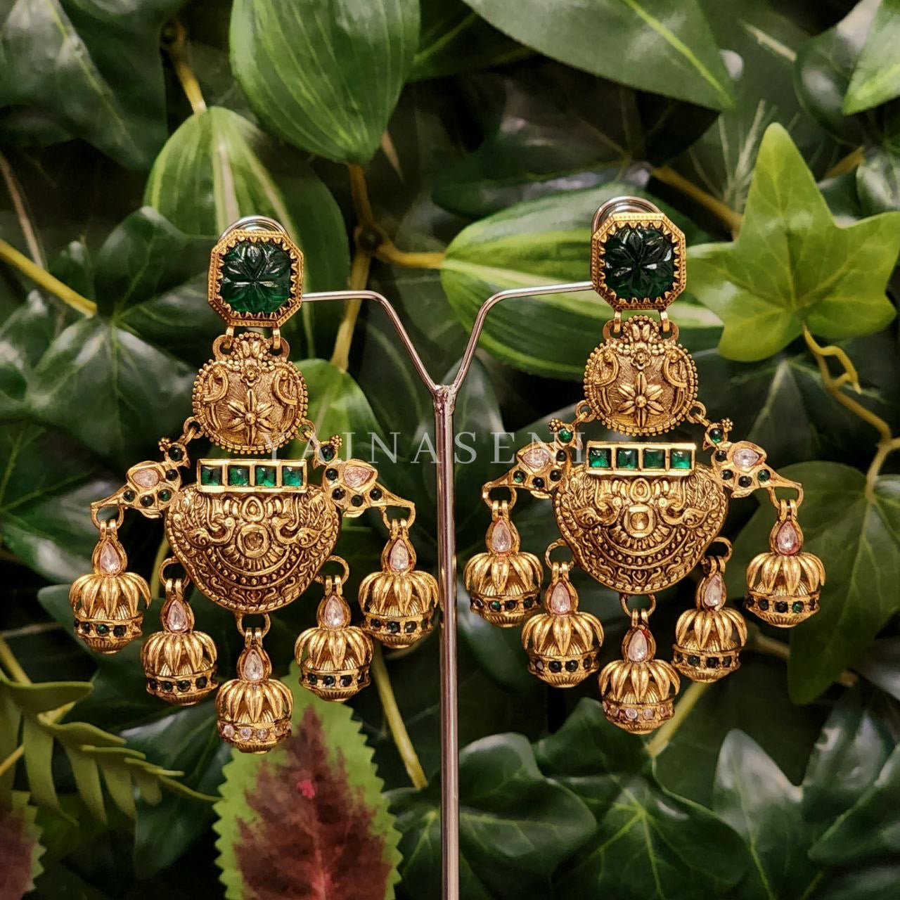 NAVAMI earrings (Green)