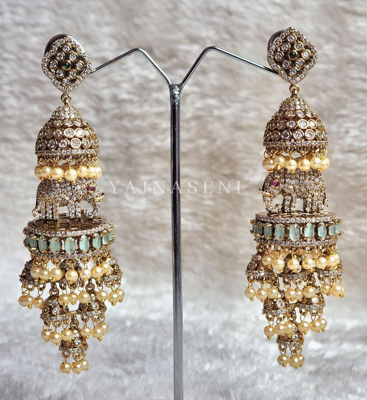 HASTINI jhumkas (gold x mint)