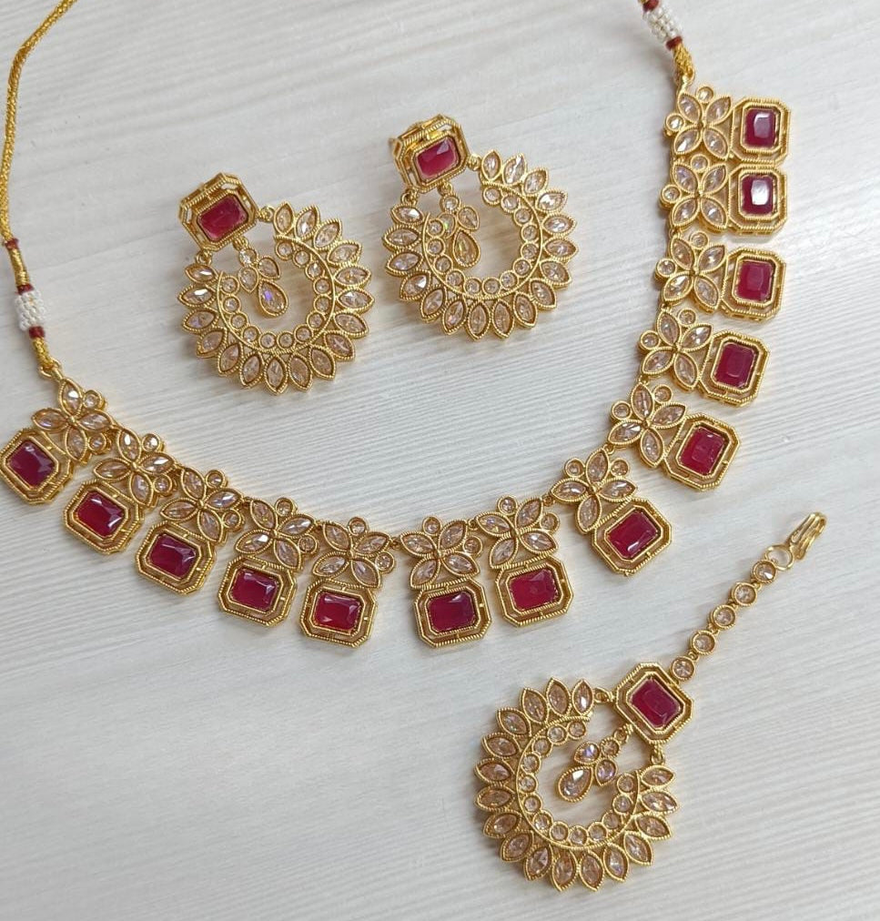 SHAINA (Red)
