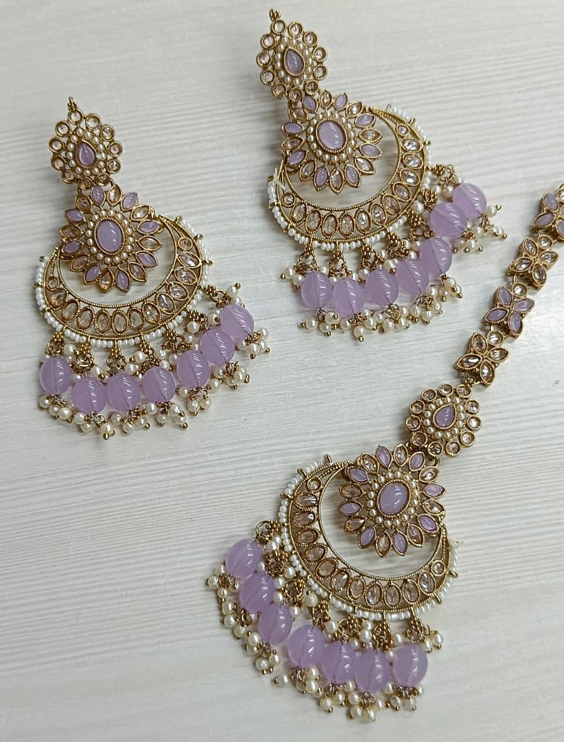 SONEETA earrings + tikka (lavender)
