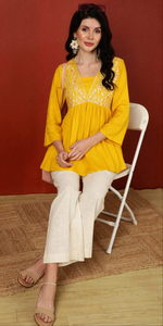 Load image into Gallery viewer, AASHNI [M/38] - Alia cut x Flared Top
