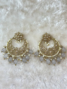 PARINEETA (grey)
