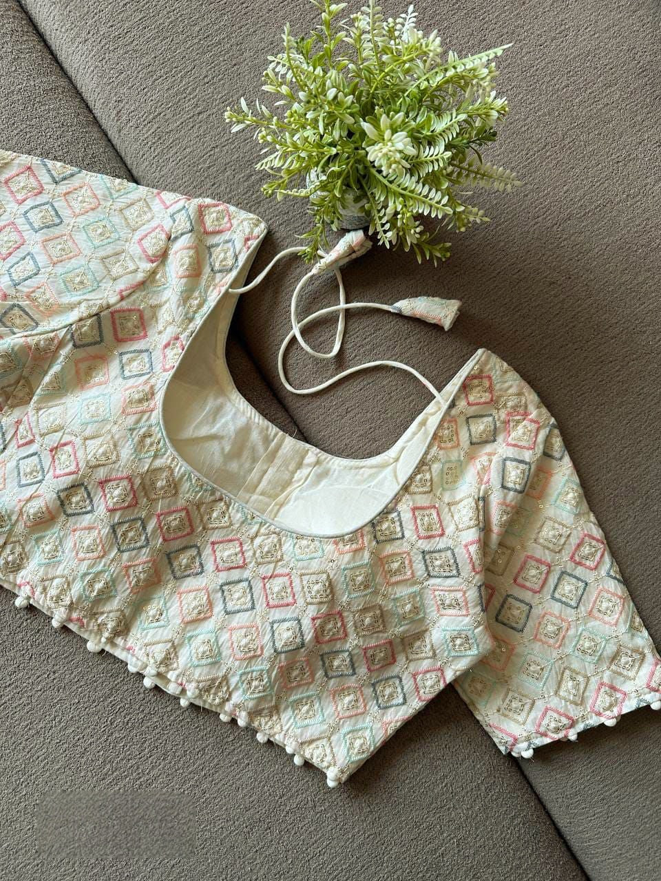 Cream : Readymade blouse [MIRNA]