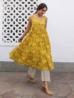 Load image into Gallery viewer, SAVI [L / 40] - Flared kurti set
