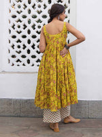 Load image into Gallery viewer, SAVI [L / 40] - Flared kurti set
