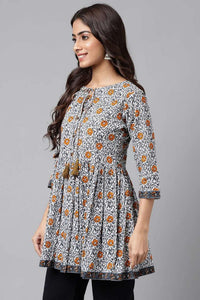 AAHANA [M / 38] - Peplum Top