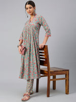 Load image into Gallery viewer, HEERA [L / 40] - Alia cut kurti set
