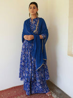 Load image into Gallery viewer, ARATHI [S / 36] - Anarkali Kurti Set
