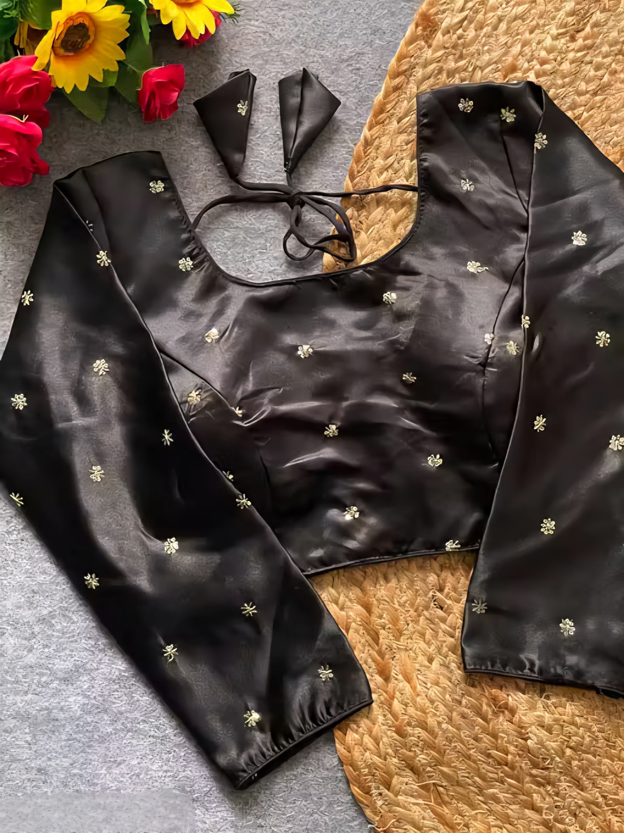 Black : Readymade blouse [REHA]