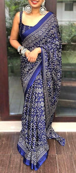 Load image into Gallery viewer, Bandhani Crepe Saree - Blue
