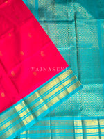 Load image into Gallery viewer, Handloom Kanchipuram Silk Cotton Saree x Korvai x Motifs : Hot Pink x Dark Turquoise
