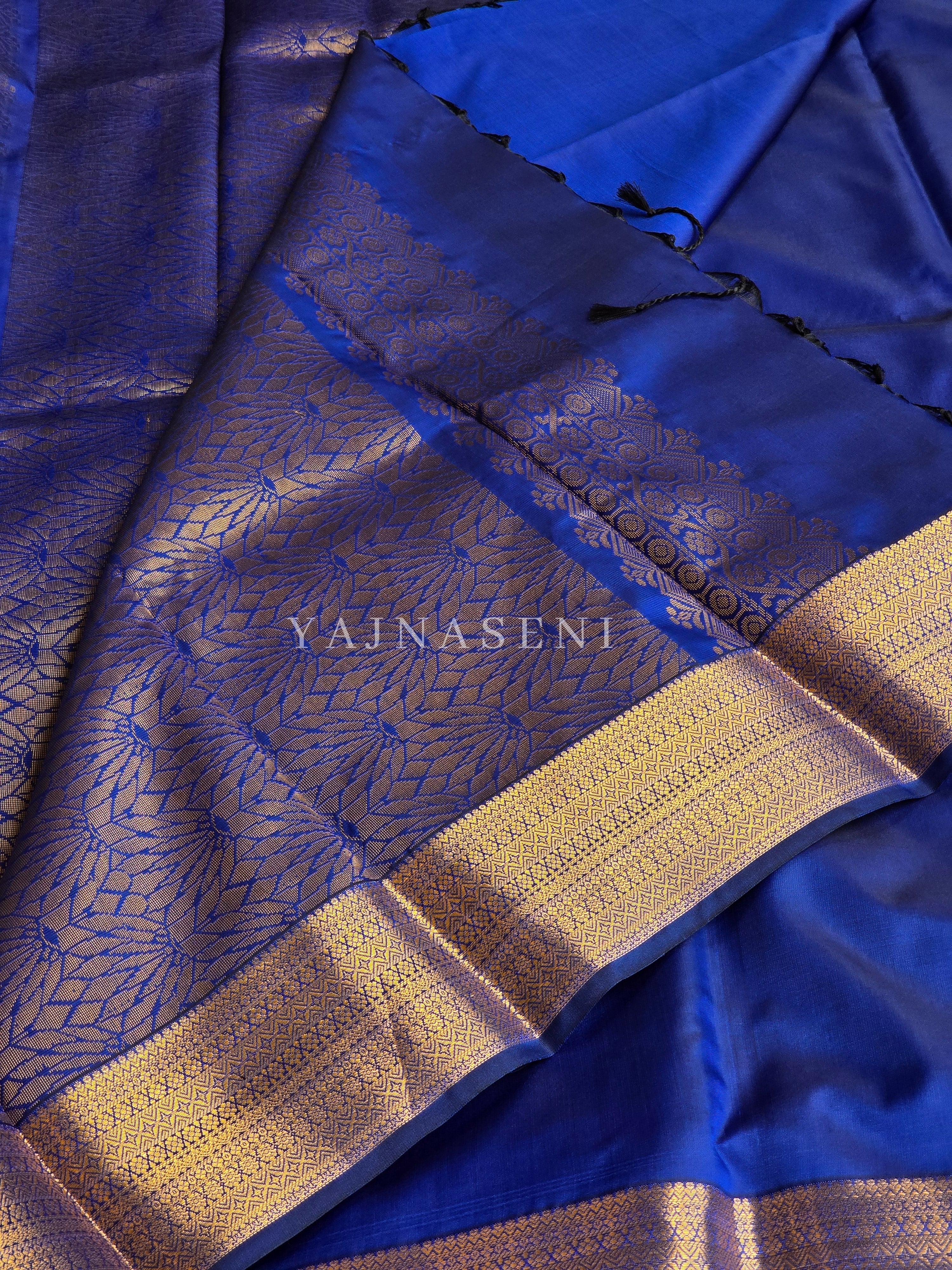 Minimalist Semi Silk Saree x Gold Zari - Royal Blue