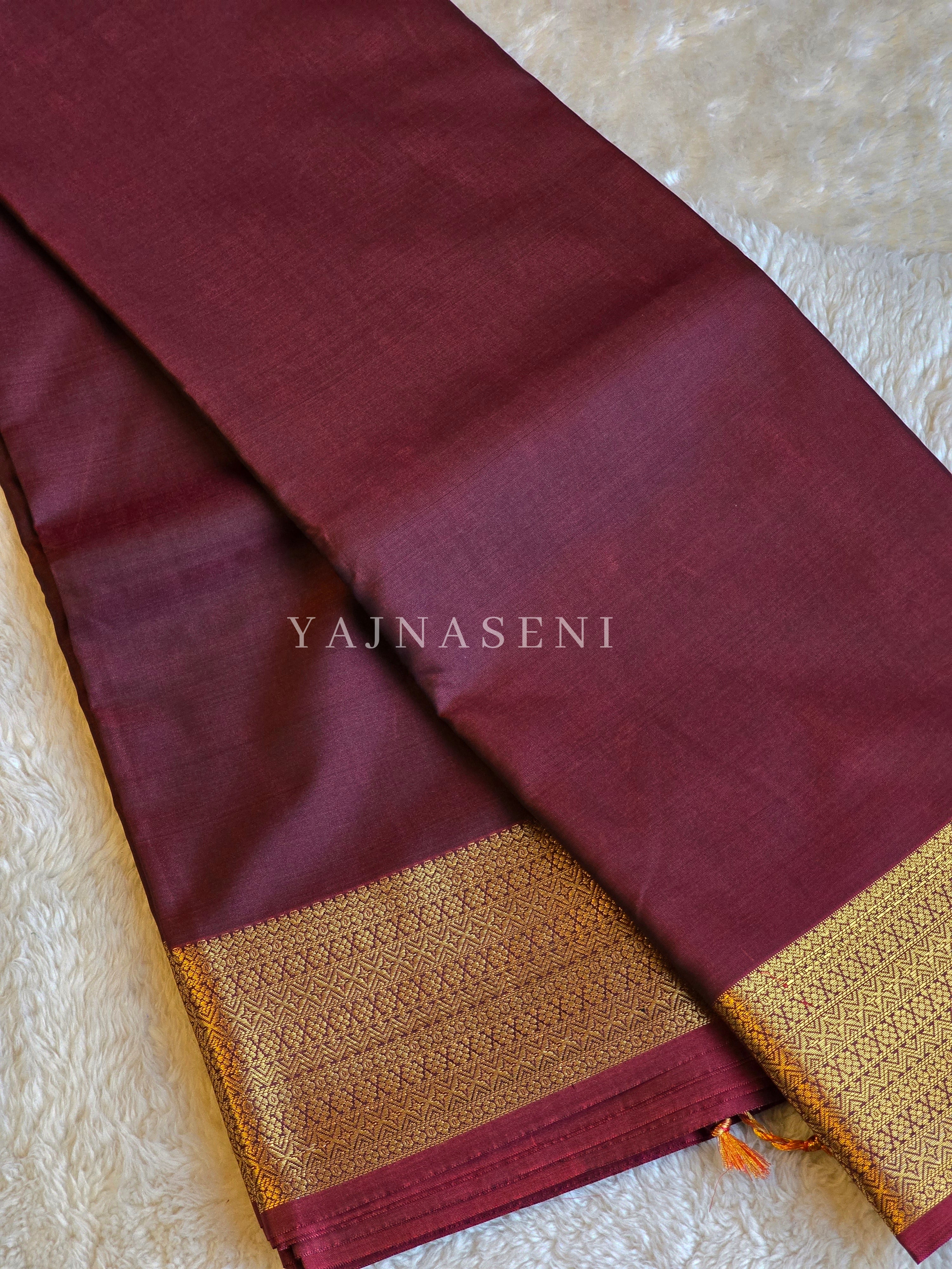 Minimalist Semi Silk Saree x Gold Zari - Maroon