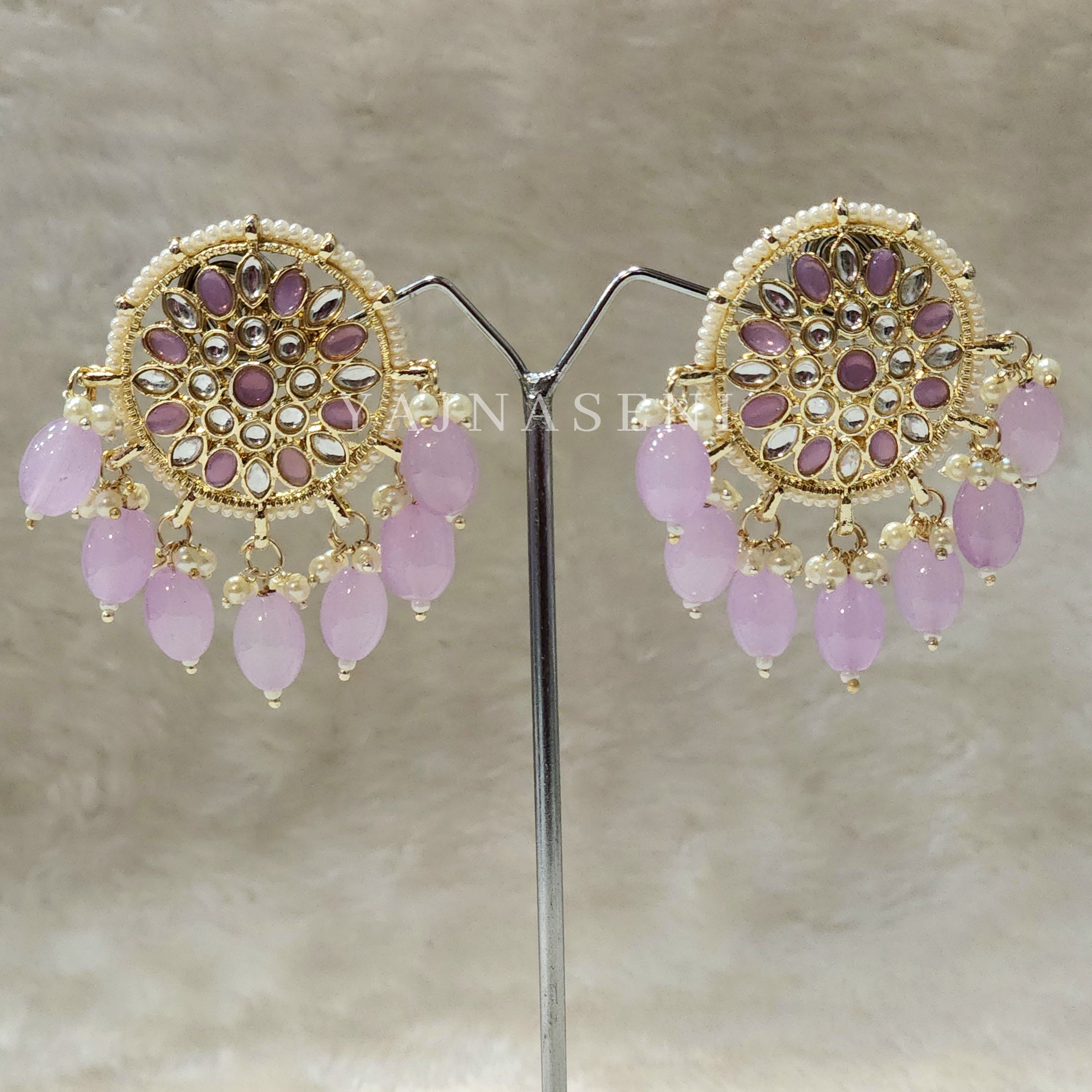 MADONNA studs (lavender)