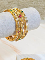 Load image into Gallery viewer, RAHA - Set of bangles
