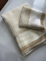 Load image into Gallery viewer, Checkered Viscose Georgette Saree : Cream
