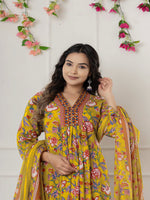 Load image into Gallery viewer, SAHURI [XXL/44] - V-neck kurti set
