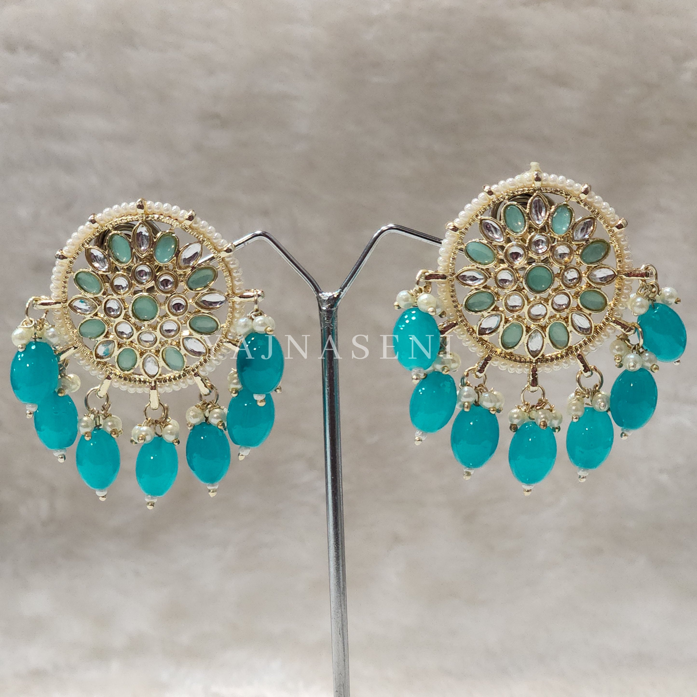 MADONNA studs (blue)