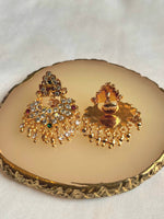 Load image into Gallery viewer, SAESHA earrings
