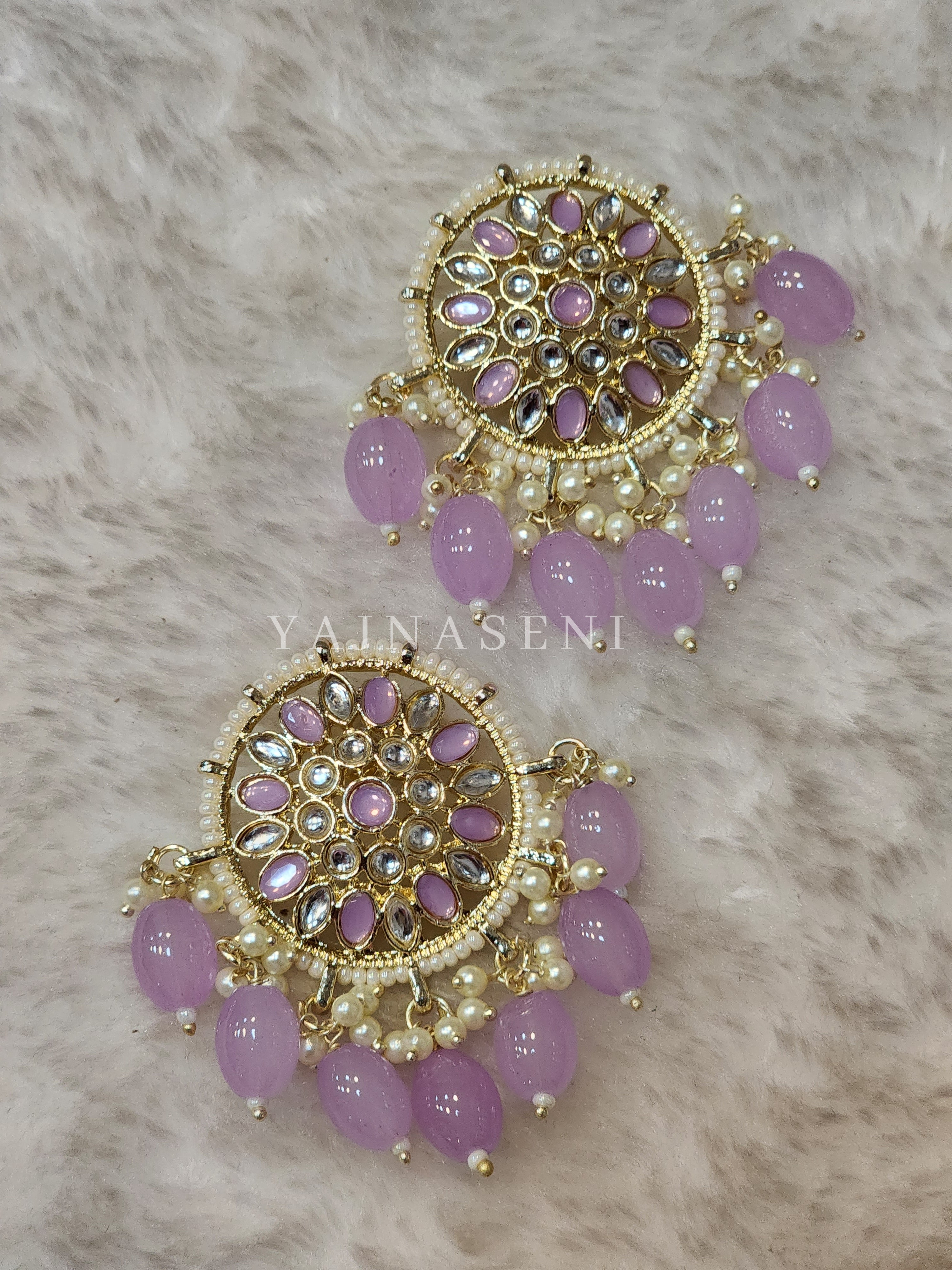 MADONNA studs (lavender)