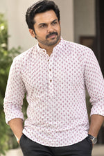 Load image into Gallery viewer, KARTHI [L/40] - Men Short Kurta Top
