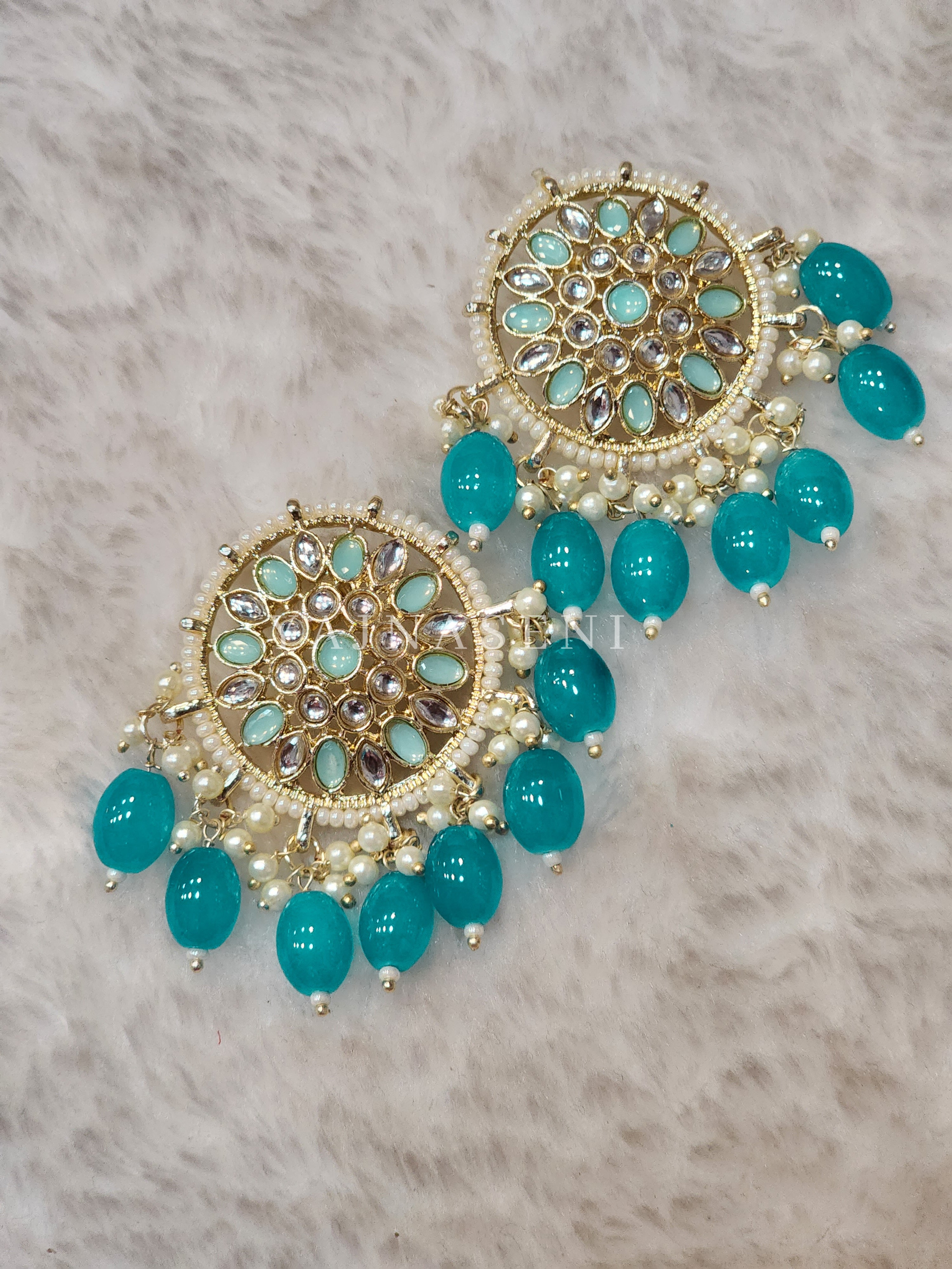 MADONNA studs (blue)