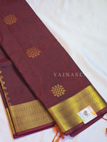 Load image into Gallery viewer, Kolam Motifs x Semi Soft Silk Saree - Maroon
