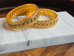 Load image into Gallery viewer, SWARNA - pair of bangles
