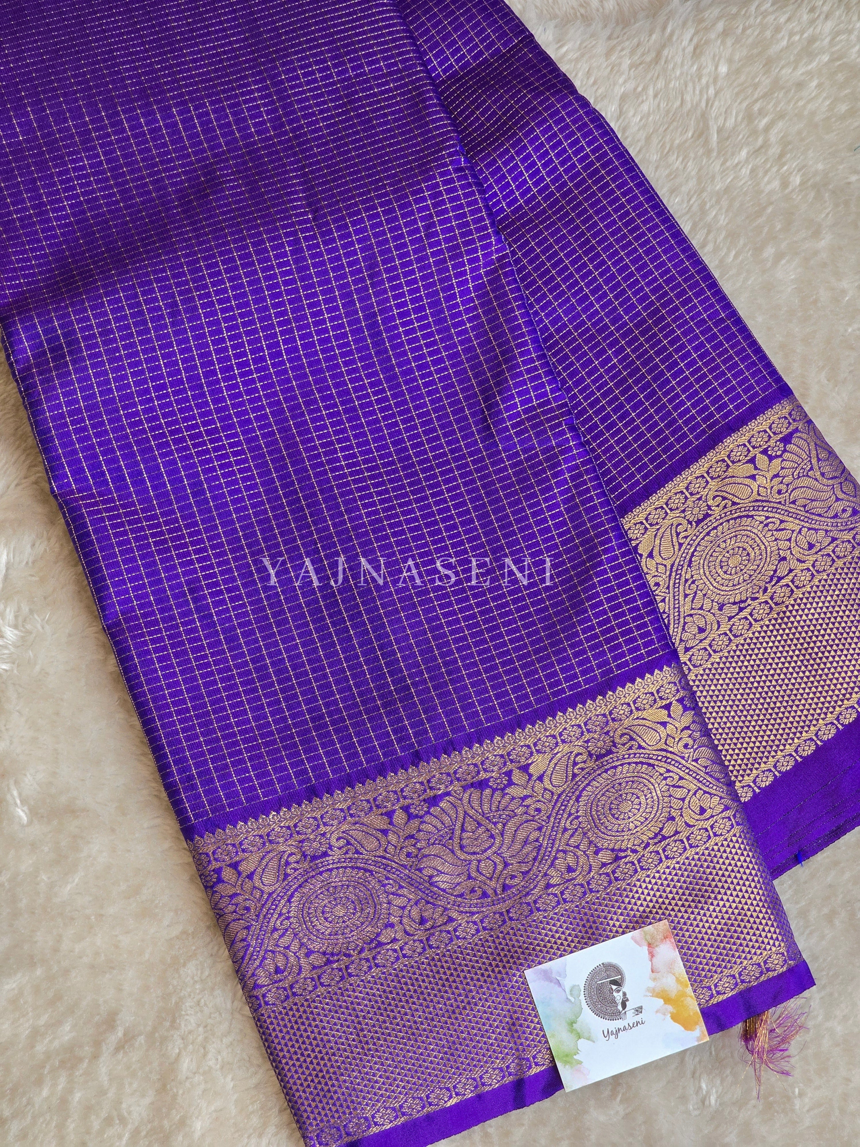 Vaira oosi x Checkered Saree - Violet Blue