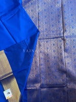 Load image into Gallery viewer, Minimalist Semi Silk Saree x Gold Zari - Royal Blue
