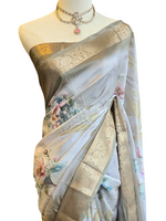 Load image into Gallery viewer, Dola Semi Silk Saree x Zari Border - MAYA PHOOL
