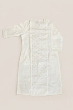 Load image into Gallery viewer, YAAZHINI [XL/42] - Straight Cut Kurti Top
