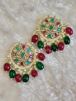 Load image into Gallery viewer, MADONNA studs (rani x green)
