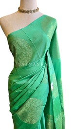 Load image into Gallery viewer, Soft Silk Borderless Mandala Saree - Spring Green
