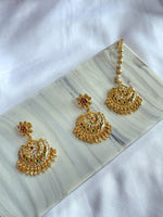 Load image into Gallery viewer, BANDHAVI Earrings + Tikka (Rani x Green)
