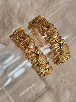 Load image into Gallery viewer, KUMKI - pair of kada
