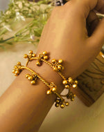 Load image into Gallery viewer, SHIKA - pair of kada
