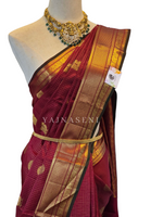 Load image into Gallery viewer, HERITAGE GROVE - Pure Kanjivaram Silk Saree with Gold Zari
