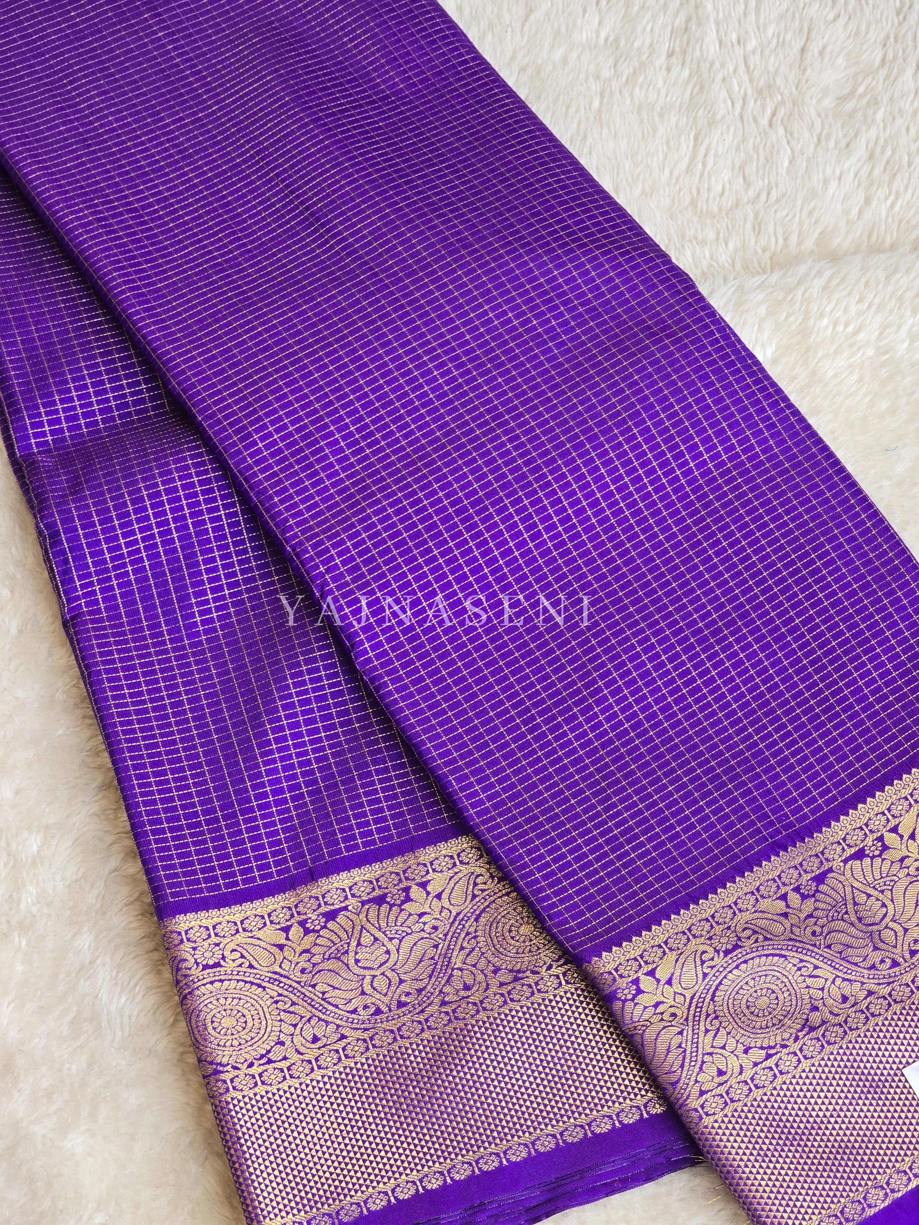 Vaira oosi x Checkered Saree - Violet