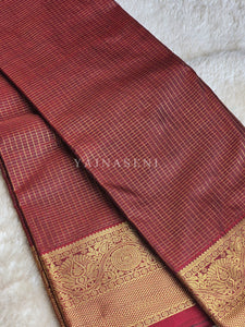 Vaira oosi x Checkered Saree - Deep Maroon