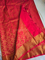 Load image into Gallery viewer, Vaira Oosi Checkered x Peacock Semi Silk Saree - Red
