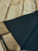 Load image into Gallery viewer, Semi georgette saree x brocade blouse : Green
