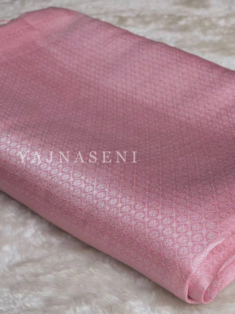 Kubera Pattu Saree - Pastel Pink x Pine Green