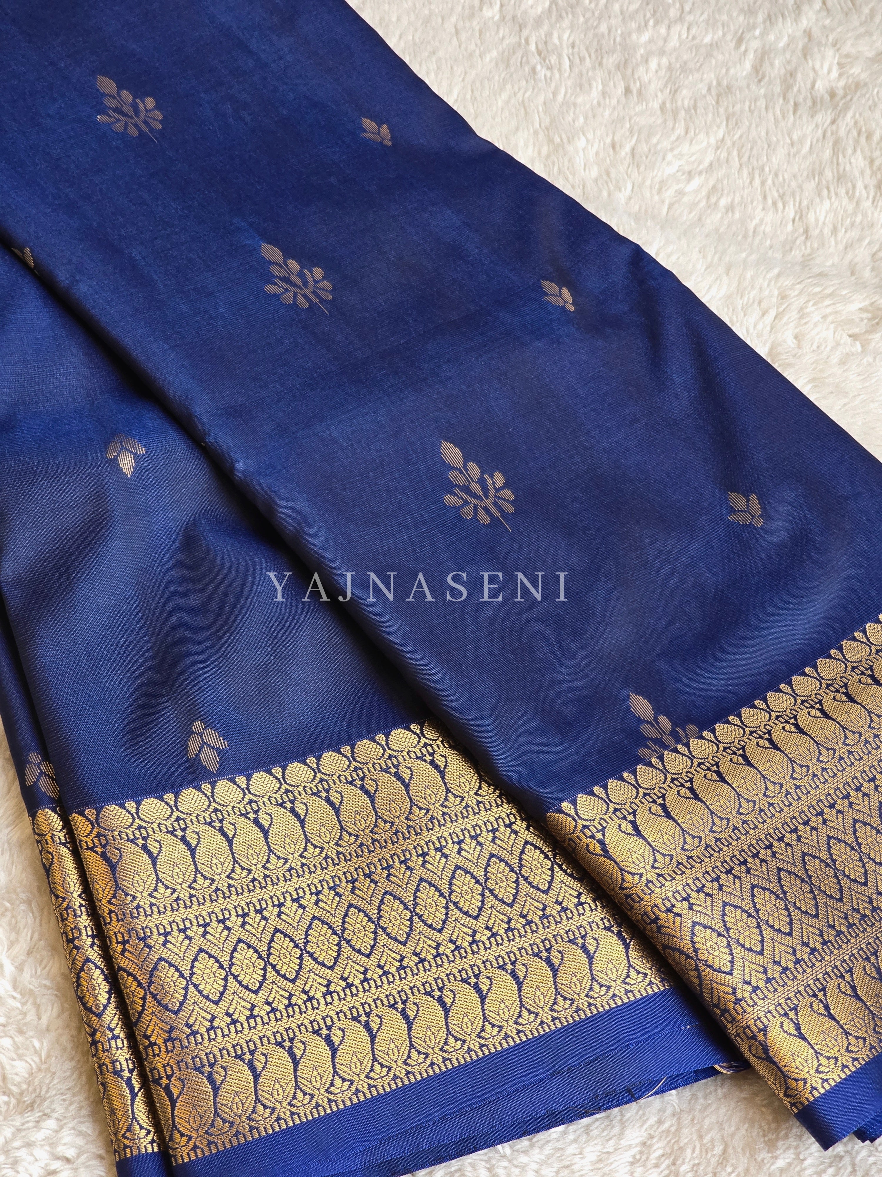 Dainty Motifs x Semi Soft Silk Saree - Navy Blue