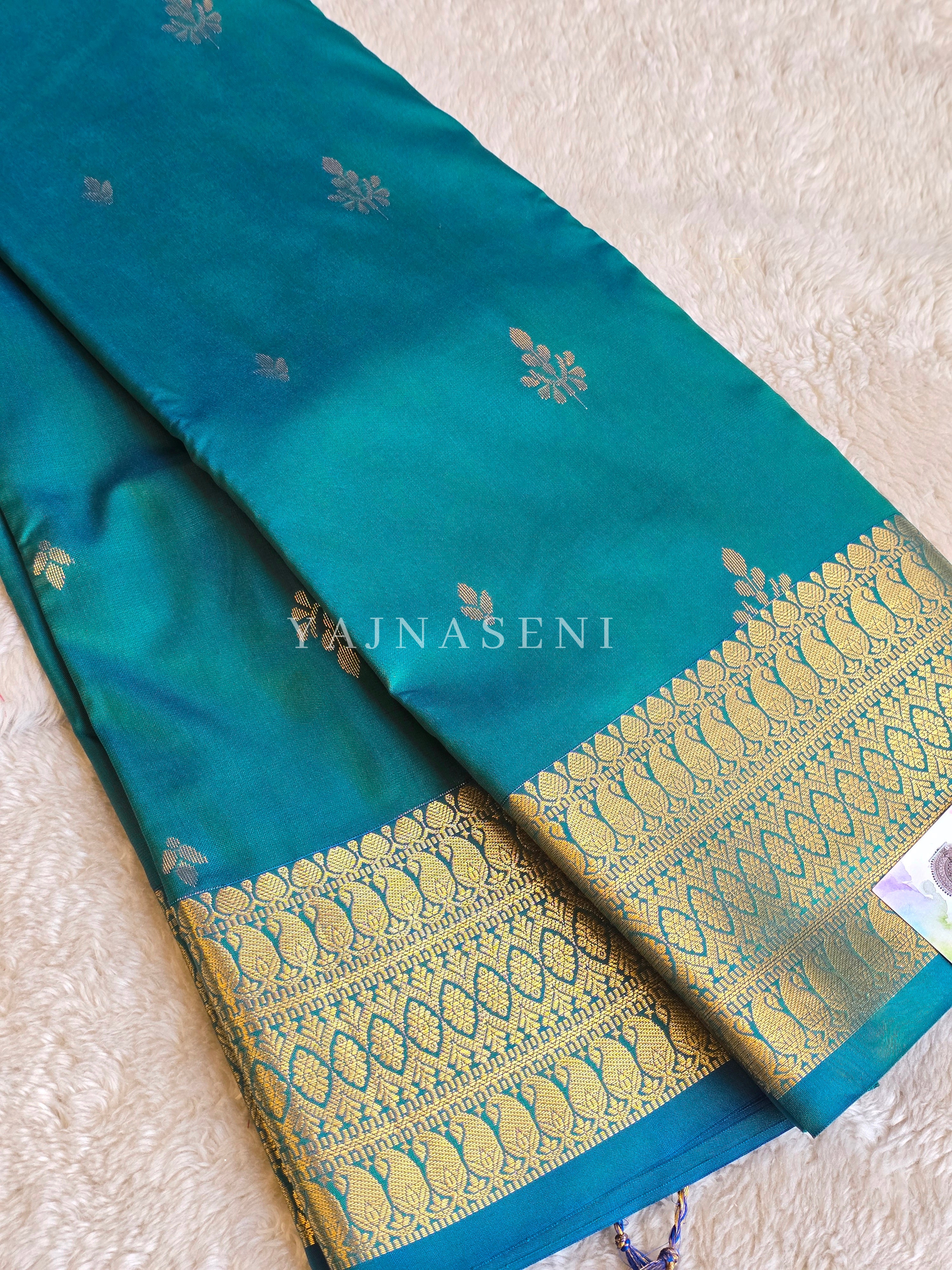 Dainty Motifs x Semi Soft Silk Saree - Peacock