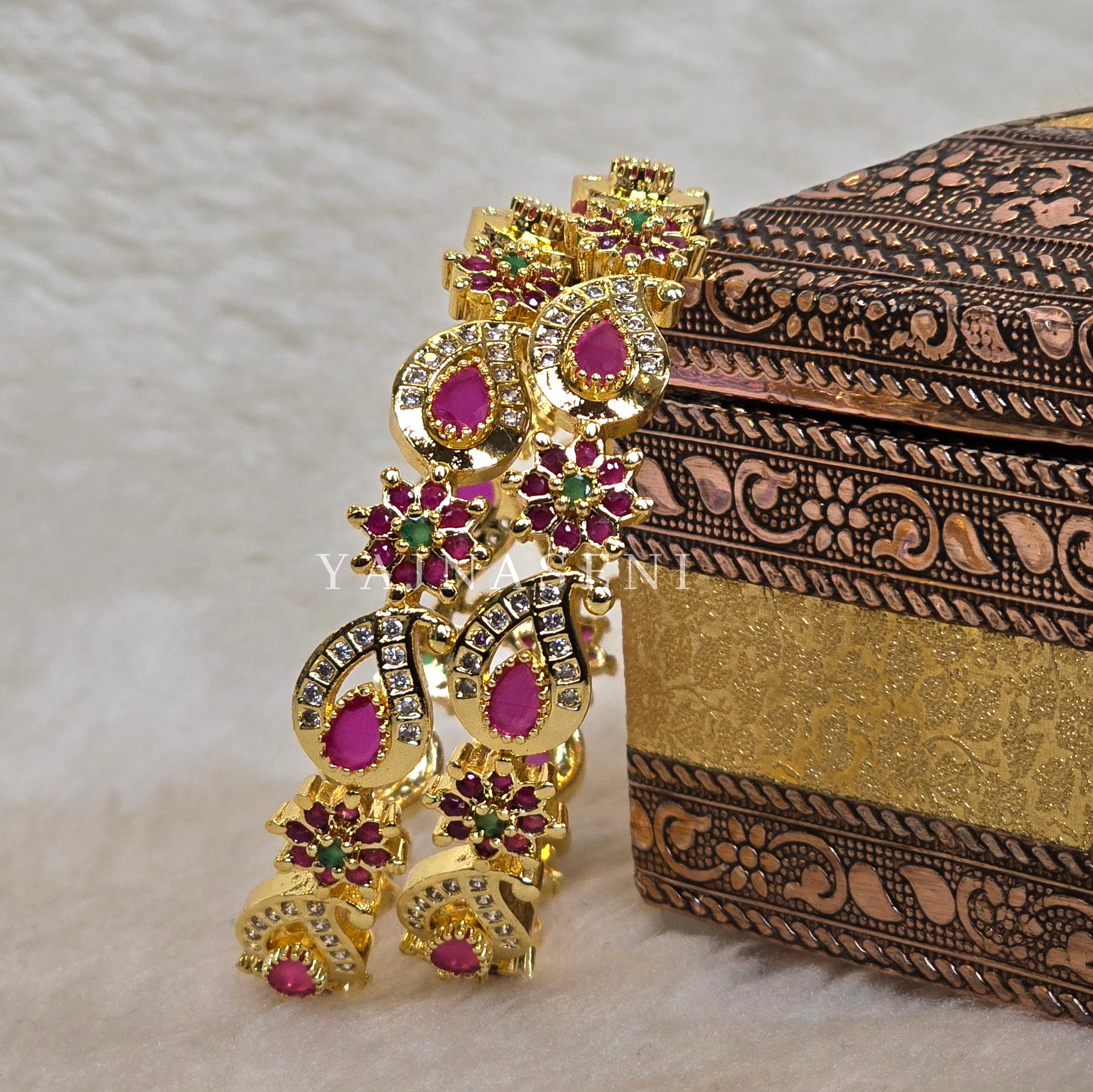 DEEPA - pair of bangles