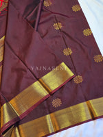 Load image into Gallery viewer, Kolam Motifs x Semi Soft Silk Saree - Maroon
